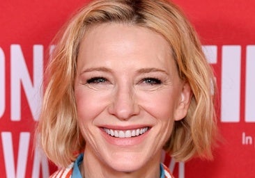 La peluquera que usa mi madre para hacerse ondas en el salón (también en pelo bob)